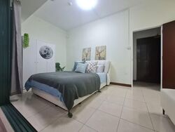 Dmanor (D16), Terrace #577097541